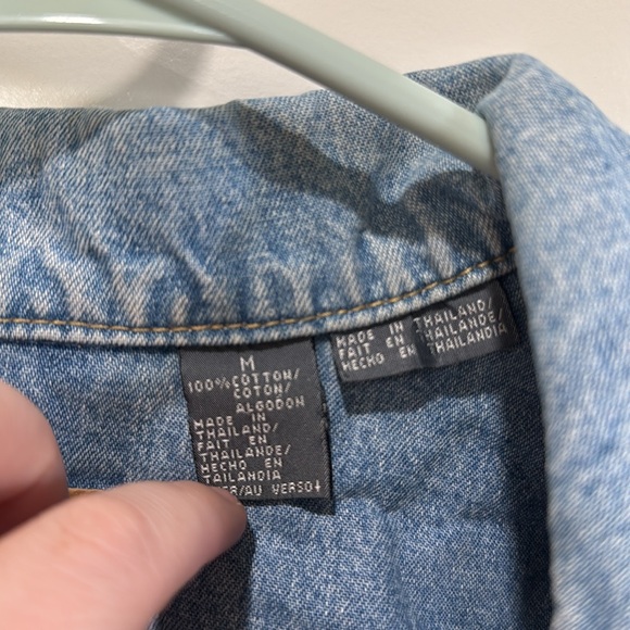 Liz Authentic Jean jacket medium / B56 - Picture 3 of 4
